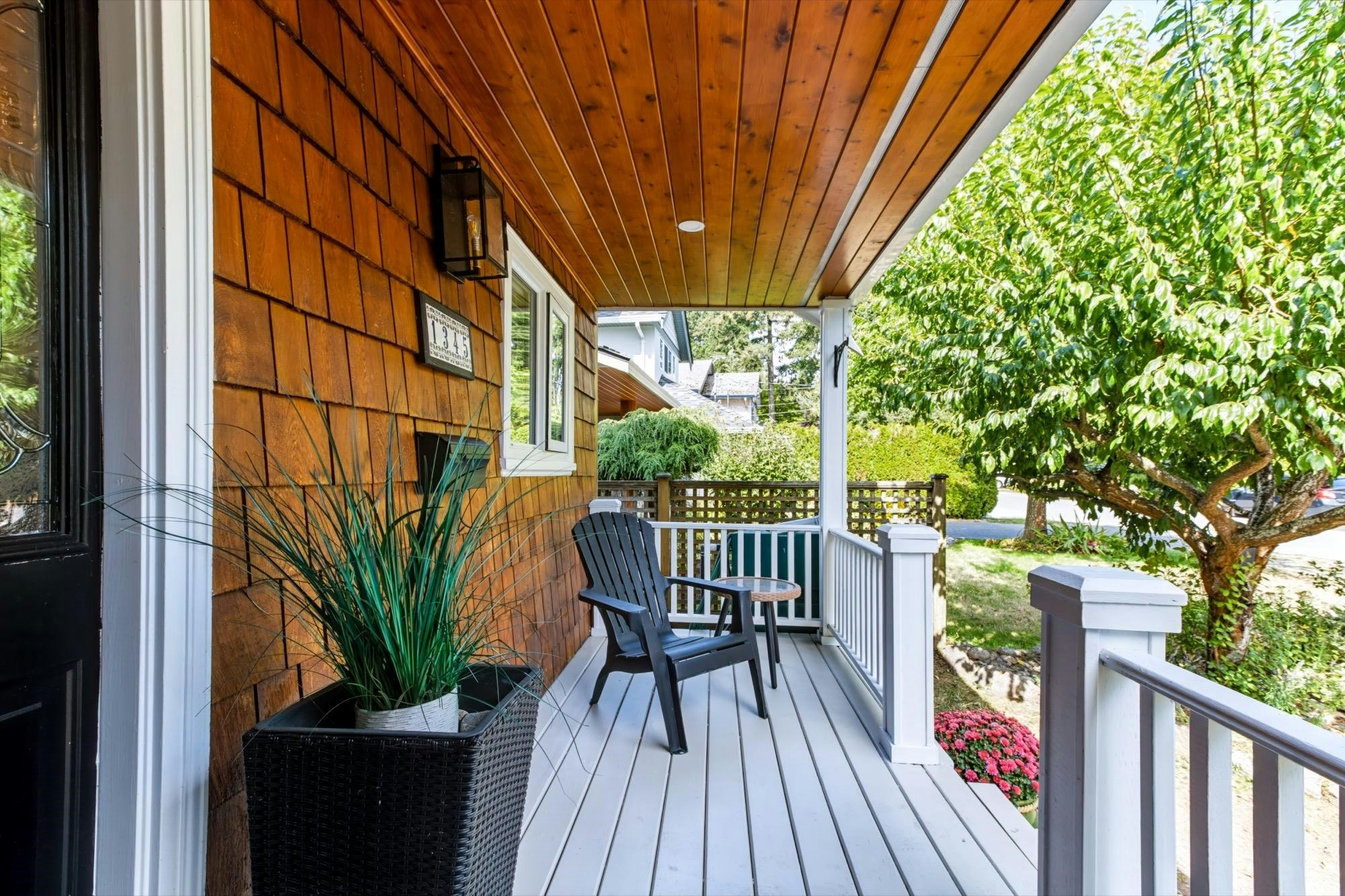 1345 Compston Crescent - 4