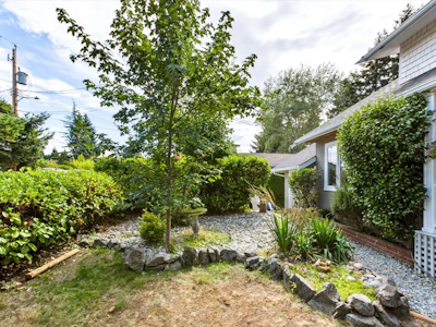 1345 Compston Crescent - 3