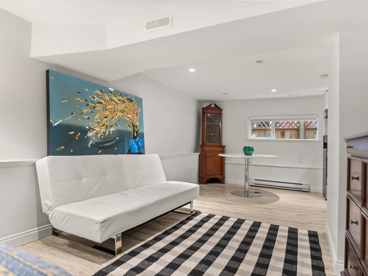 4468 W 14th Avenue, Vancouver, BC, V6R 2Y3 - 30