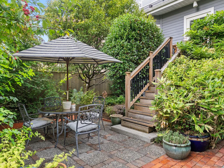 4468 W 14th Avenue, Vancouver, BC, V6R 2Y3 - 24