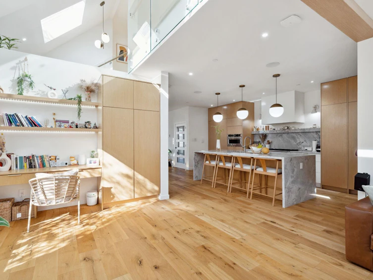 828 Stevens Street, Surrey, BC, V4B 4X2 - 16