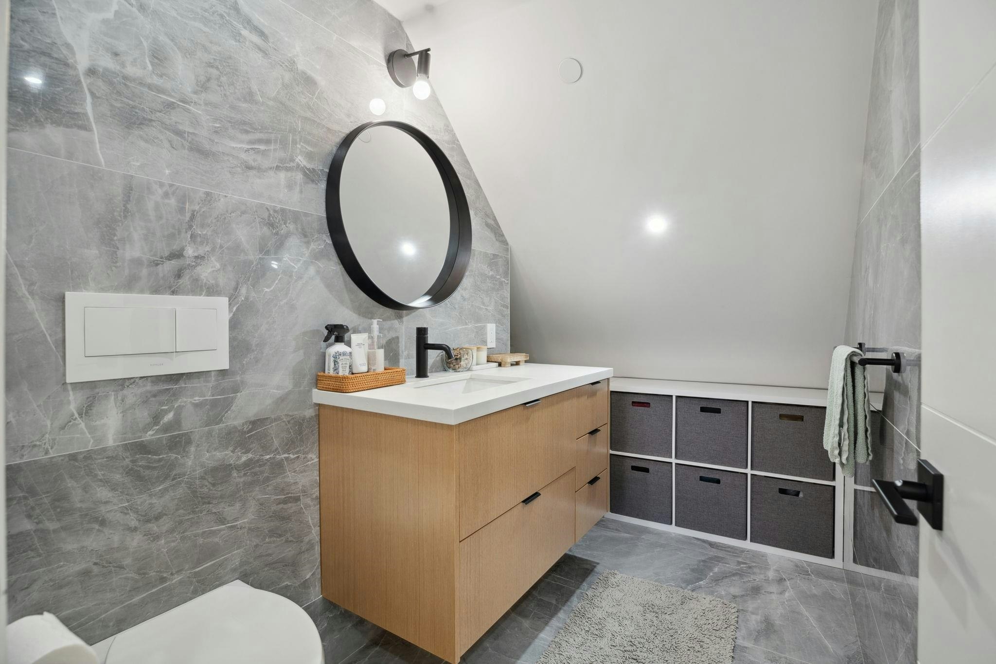 828 Stevens Street, Surrey, BC, V4B 4X2 - 24