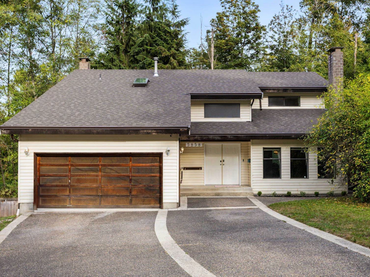 5858 Baffin Place, Burnaby, BC, V5H 3S8