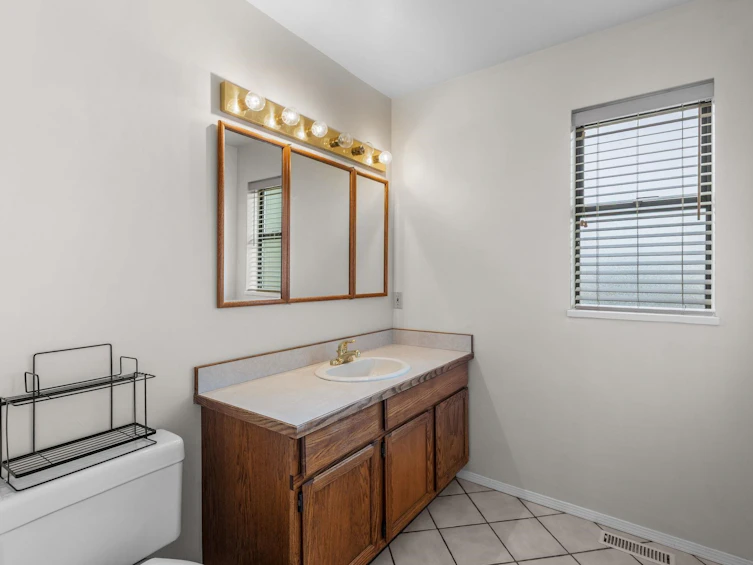 5858 Baffin Place, Burnaby, BC, V5H 3S8 - 17