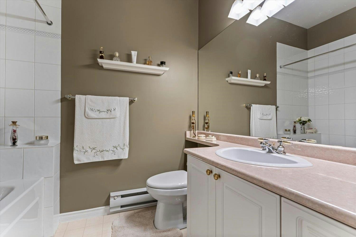 46-5708 208 Street, Langley, BC, V3A 8L4 - 23