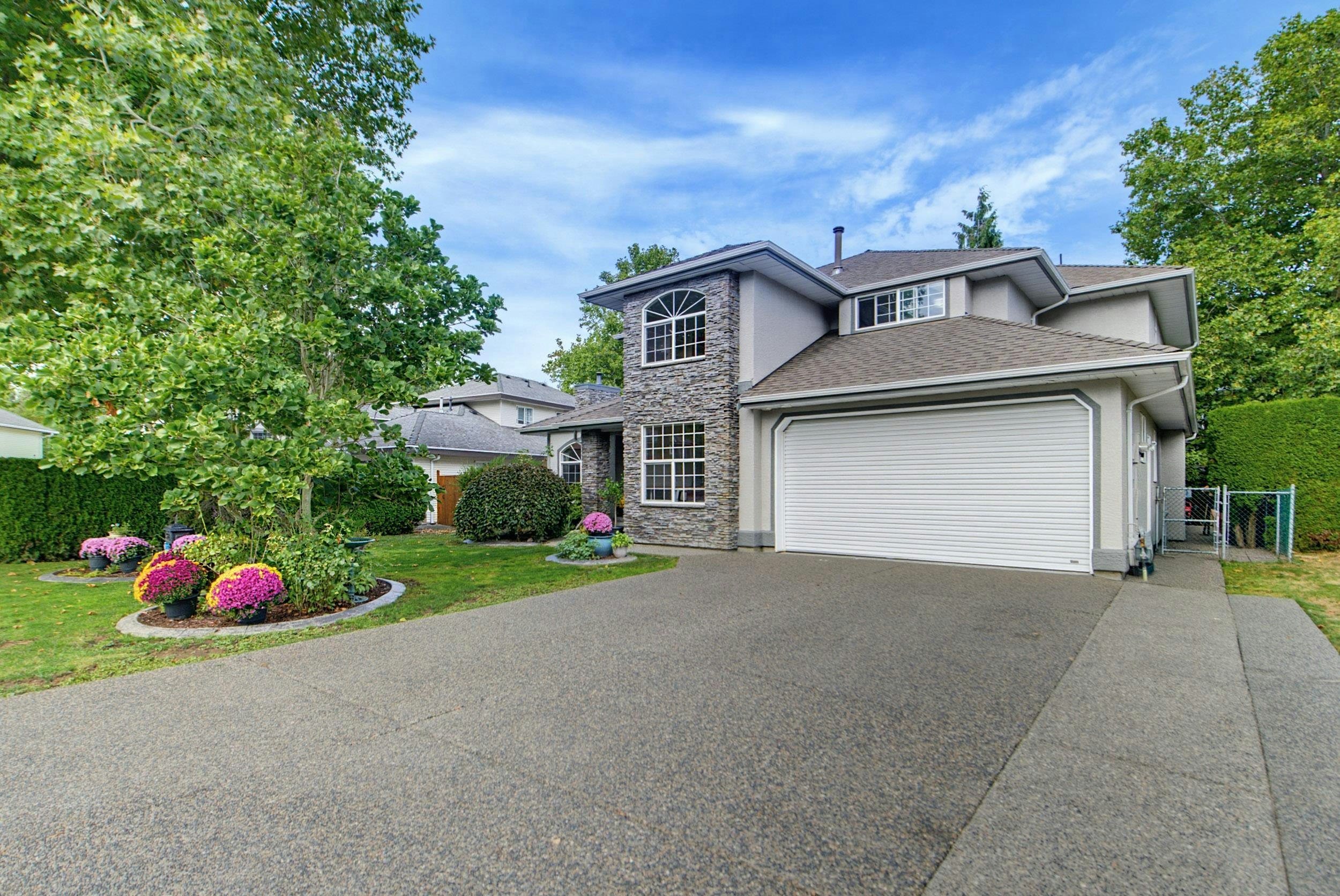 22315 47a Avenue, Langley, BC, V2Z 1M5