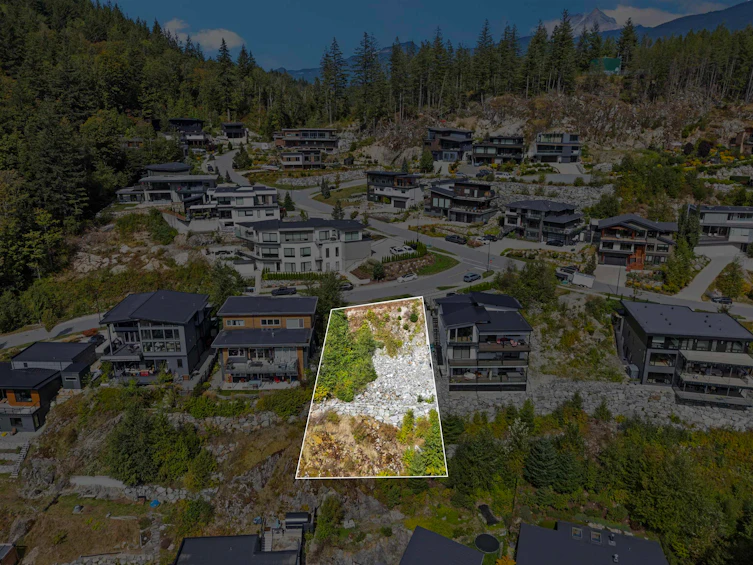 2250 Crumpit Woods Drive, Squamish, BC, V8B 0T6 - 15