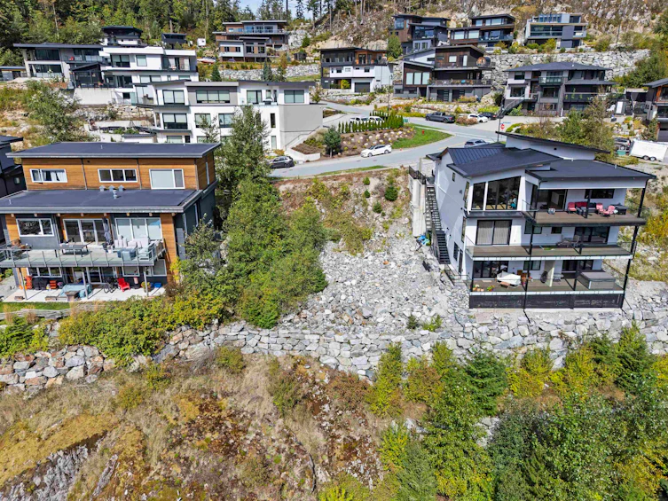2250 Crumpit Woods Drive, Squamish, BC, V8B 0T6 - 14