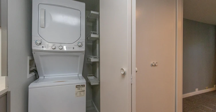 Suite-2673 Woodbine Drive, North Vancouver, BC, V7R 2R7 - 17