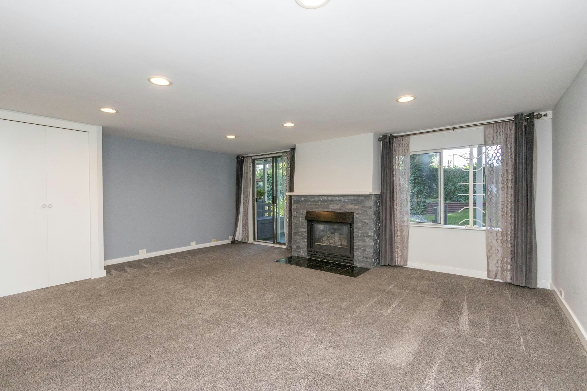 Suite-2673 Woodbine Drive, North Vancouver, BC, V7R 2R7 - 3