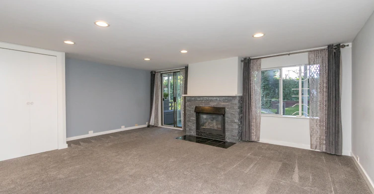 Suite-2673 Woodbine Drive, North Vancouver, BC, V7R 2R7 - 3