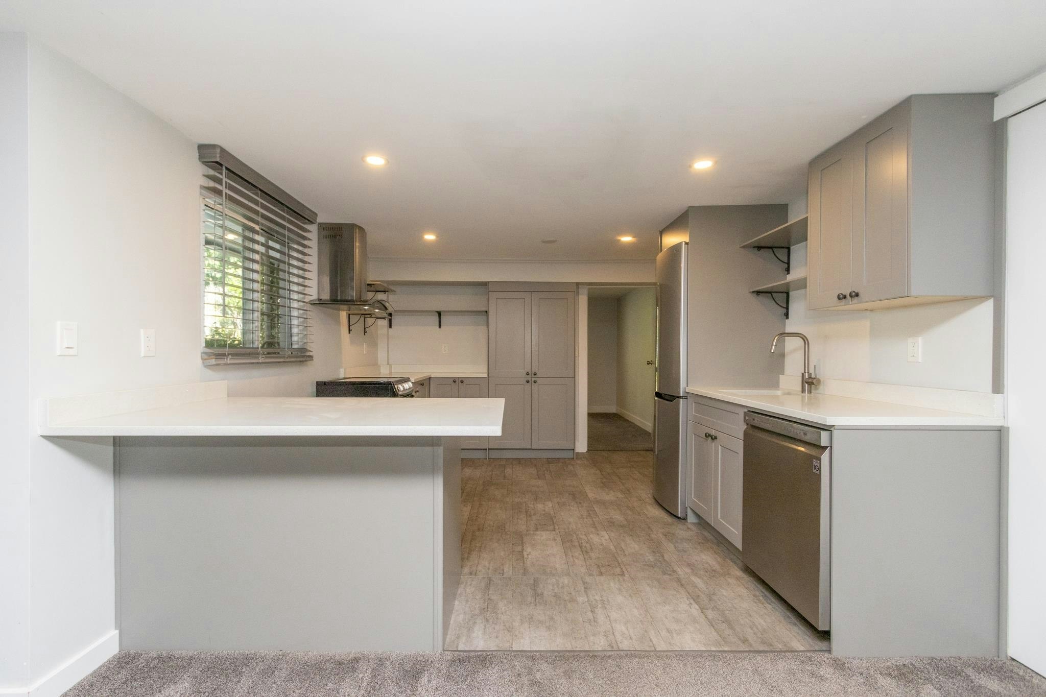 Suite-2673 Woodbine Drive, North Vancouver, BC, V7R 2R7 - 7