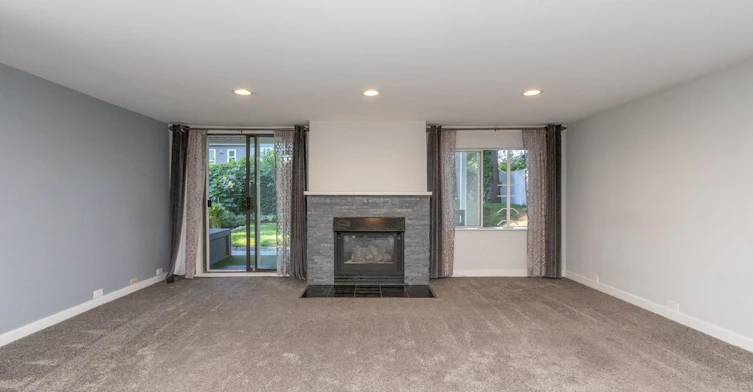 Suite-2673 Woodbine Drive, North Vancouver, BC, V7R 2R7 - 12