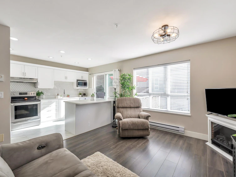 75-8844 208 Street, Langley, BC, V1M 3X7 - 11