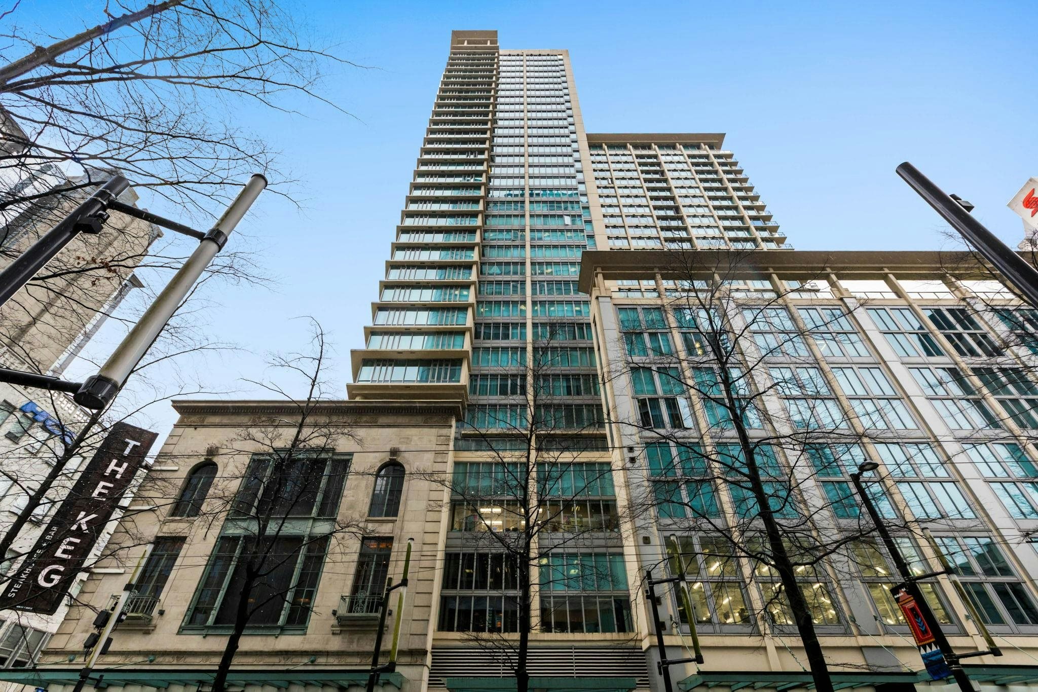 409-610 Granville Street - 2