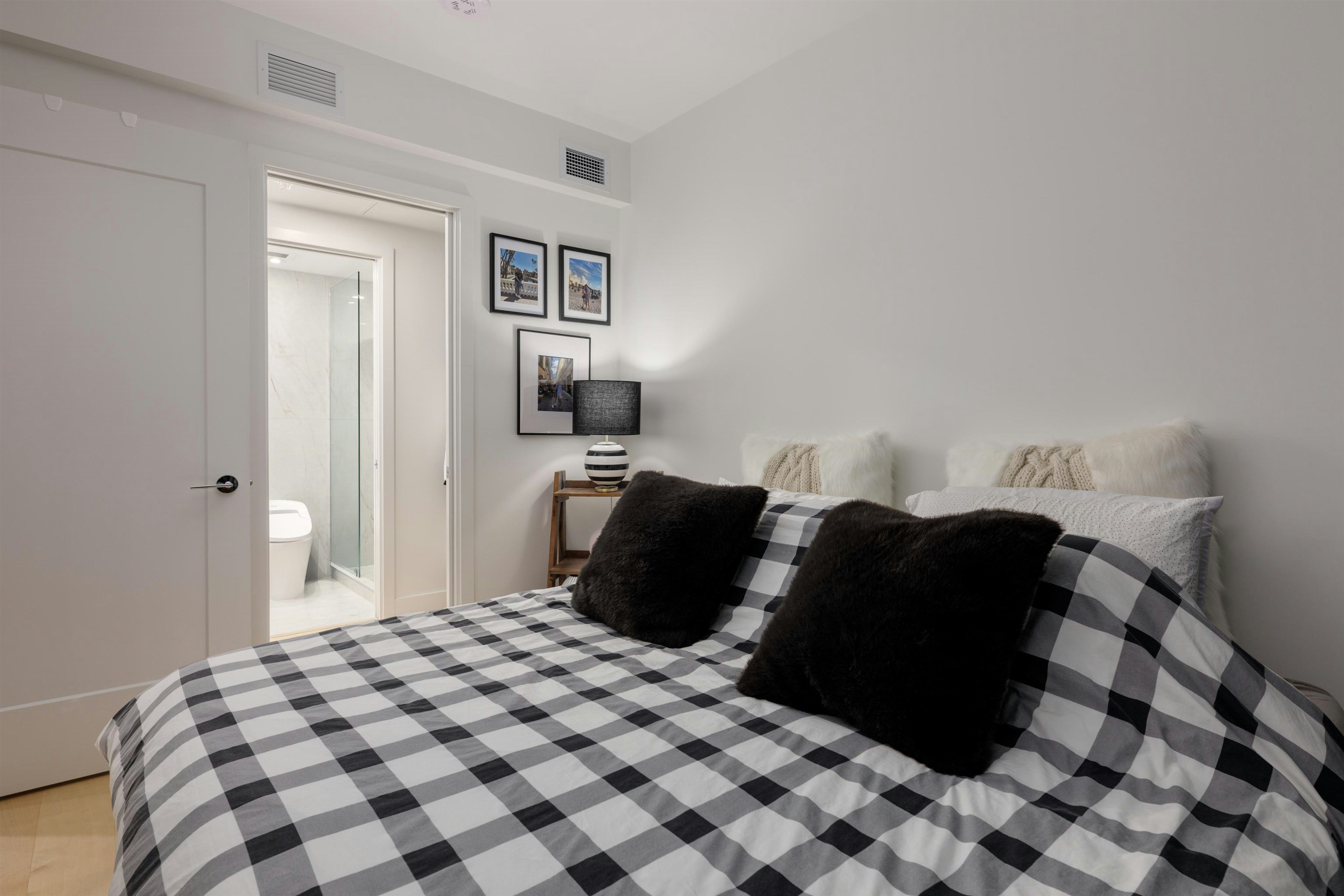 1005-135 E 13th Street, North Vancouver, BC, V7L 0J8 - 8