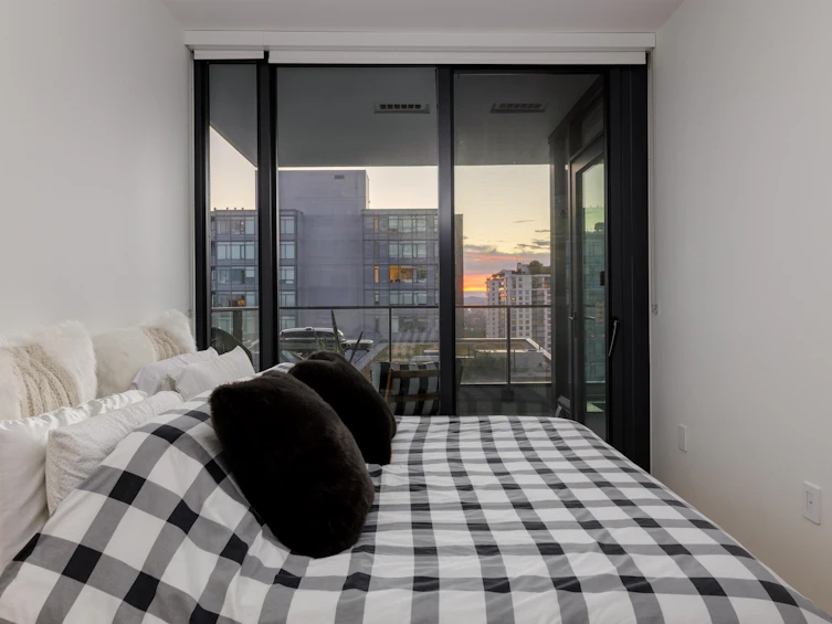 1005-135 E 13th Street, North Vancouver, BC, V7L 0J8 - 7