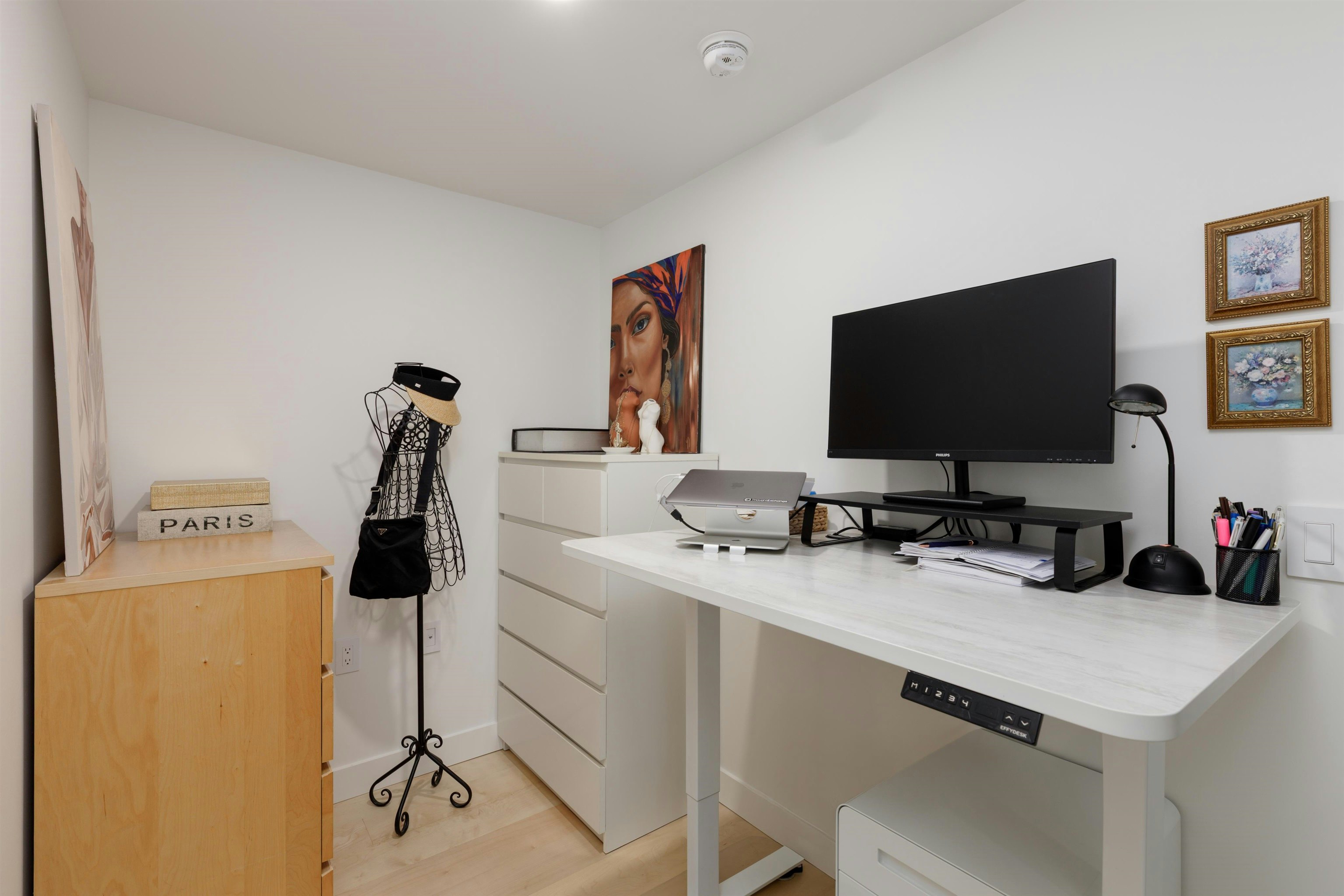 1005-135 E 13th Street, North Vancouver, BC, V7L 0J8 - 11