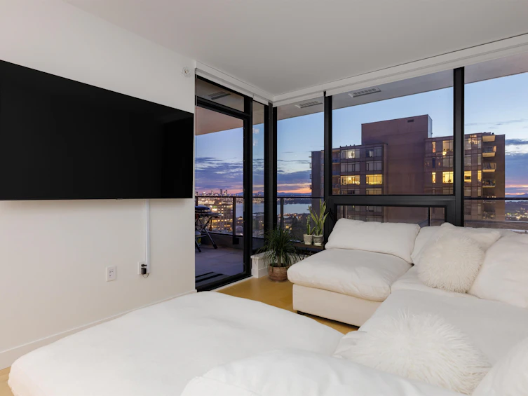 1005-135 E 13th Street, North Vancouver, BC, V7L 0J8 - 6