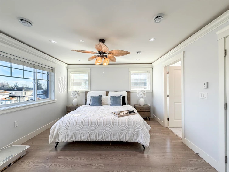 5626 Elizabeth Street, Vancouver, BC, V5Y 3J9 - 6