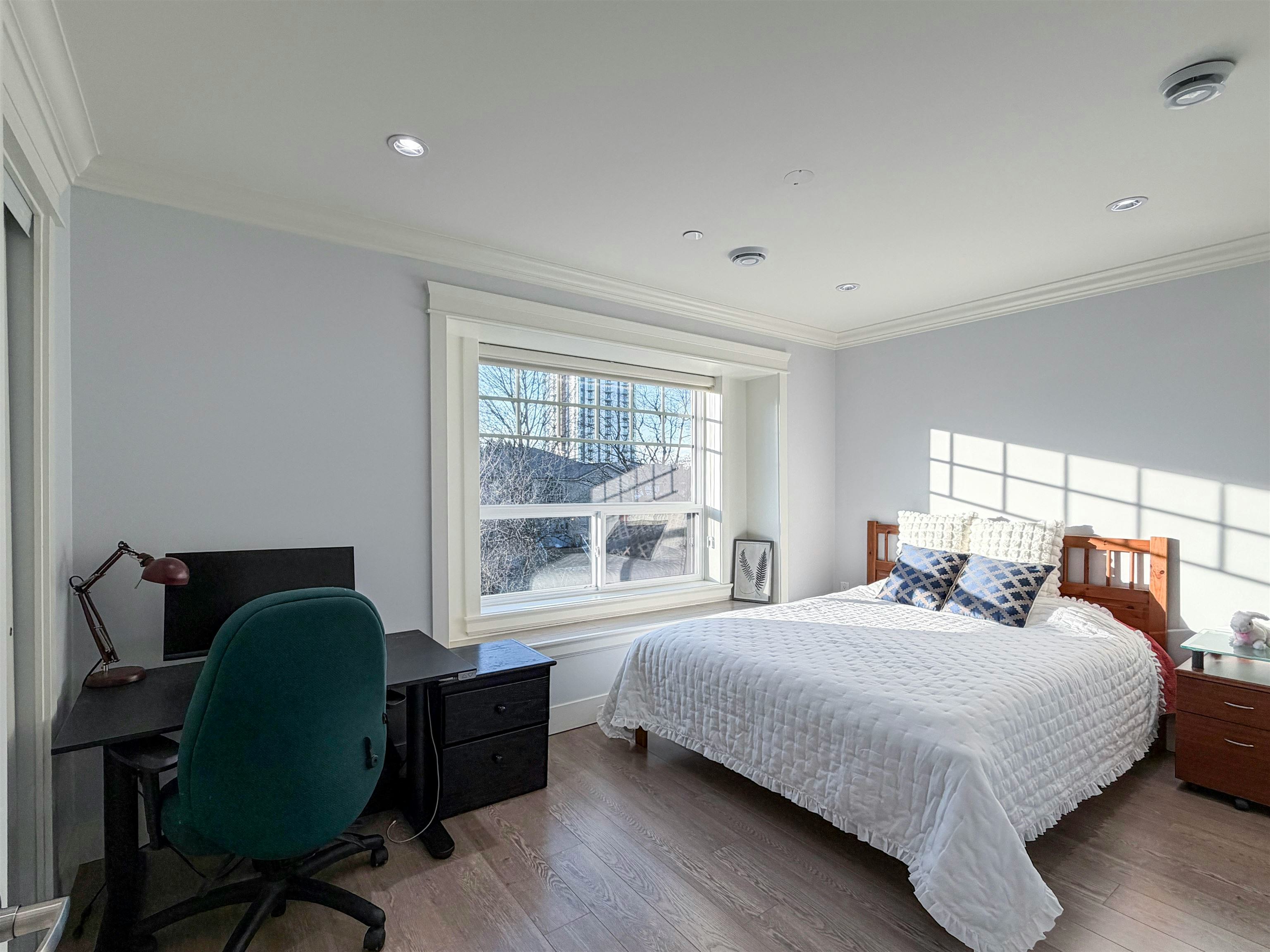 5626 Elizabeth Street, Vancouver, BC, V5Y 3J9 - 9