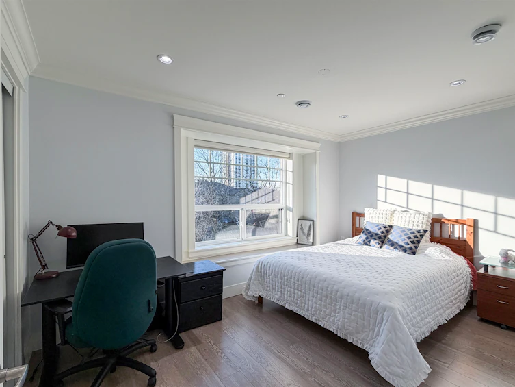 5626 Elizabeth Street, Vancouver, BC, V5Y 3J9 - 9