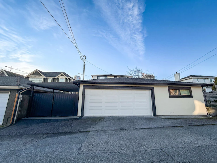 5626 Elizabeth Street, Vancouver, BC, V5Y 3J9 - 16