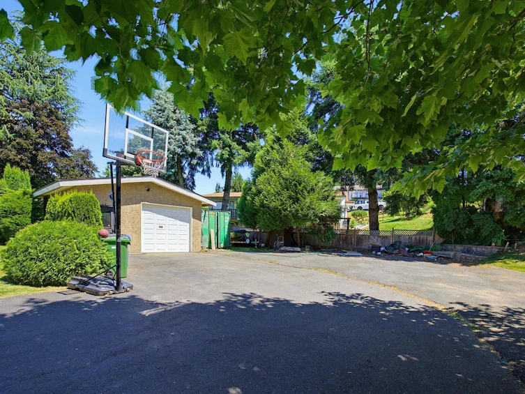 34348 Laburnum Avenue, Abbotsford, BC, V2S 4T9 - 31