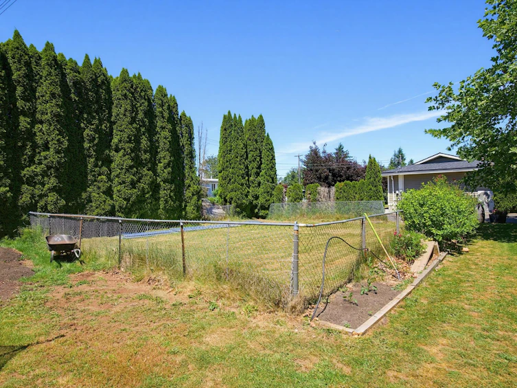 34348 Laburnum Avenue, Abbotsford, BC, V2S 4T9 - 34