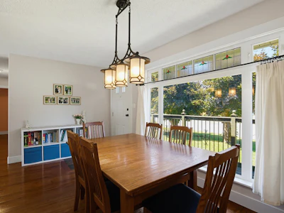 34348 Laburnum Avenue - 5