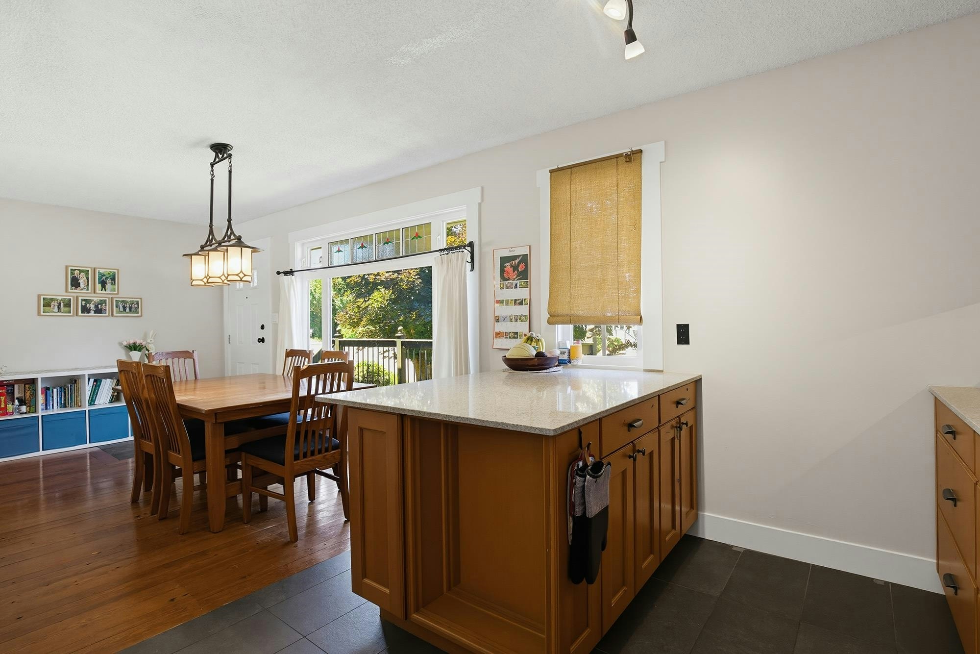 34348 Laburnum Avenue, Abbotsford, BC, V2S 4T9 - 6