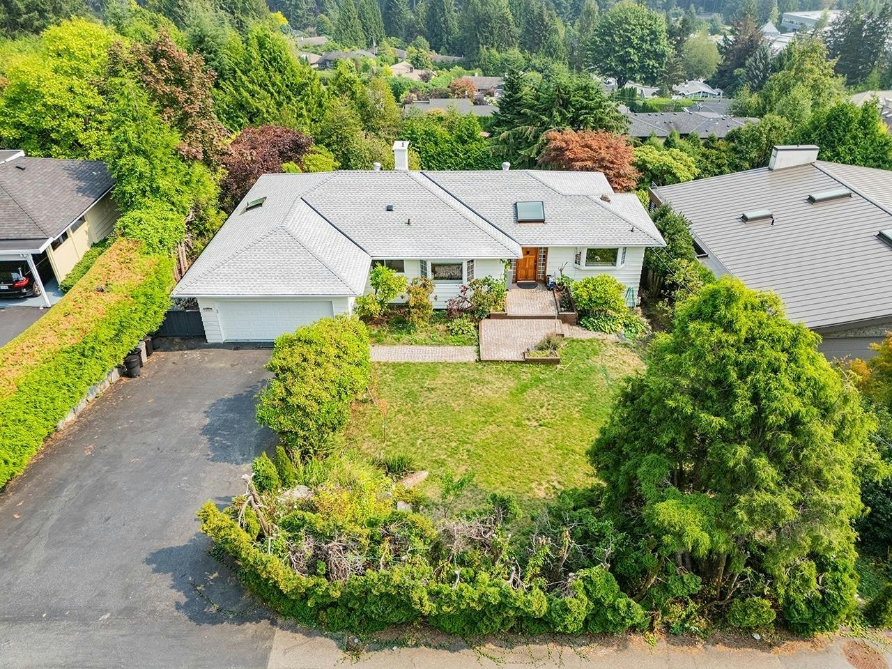 96 Bonnymuir Drive, West Vancouver, BC, V7S 1L2