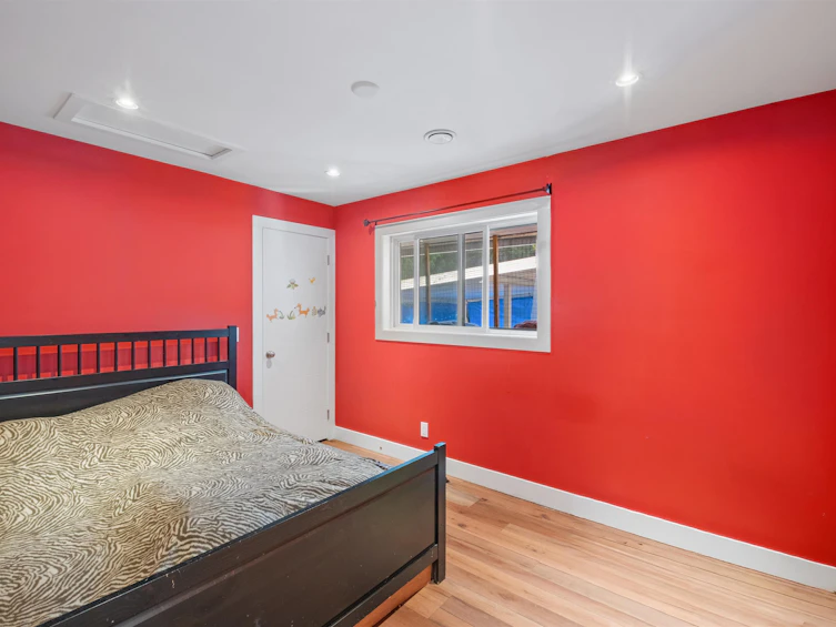 1329 Appin Road, North Vancouver, BC, V7J 2T4 - 9