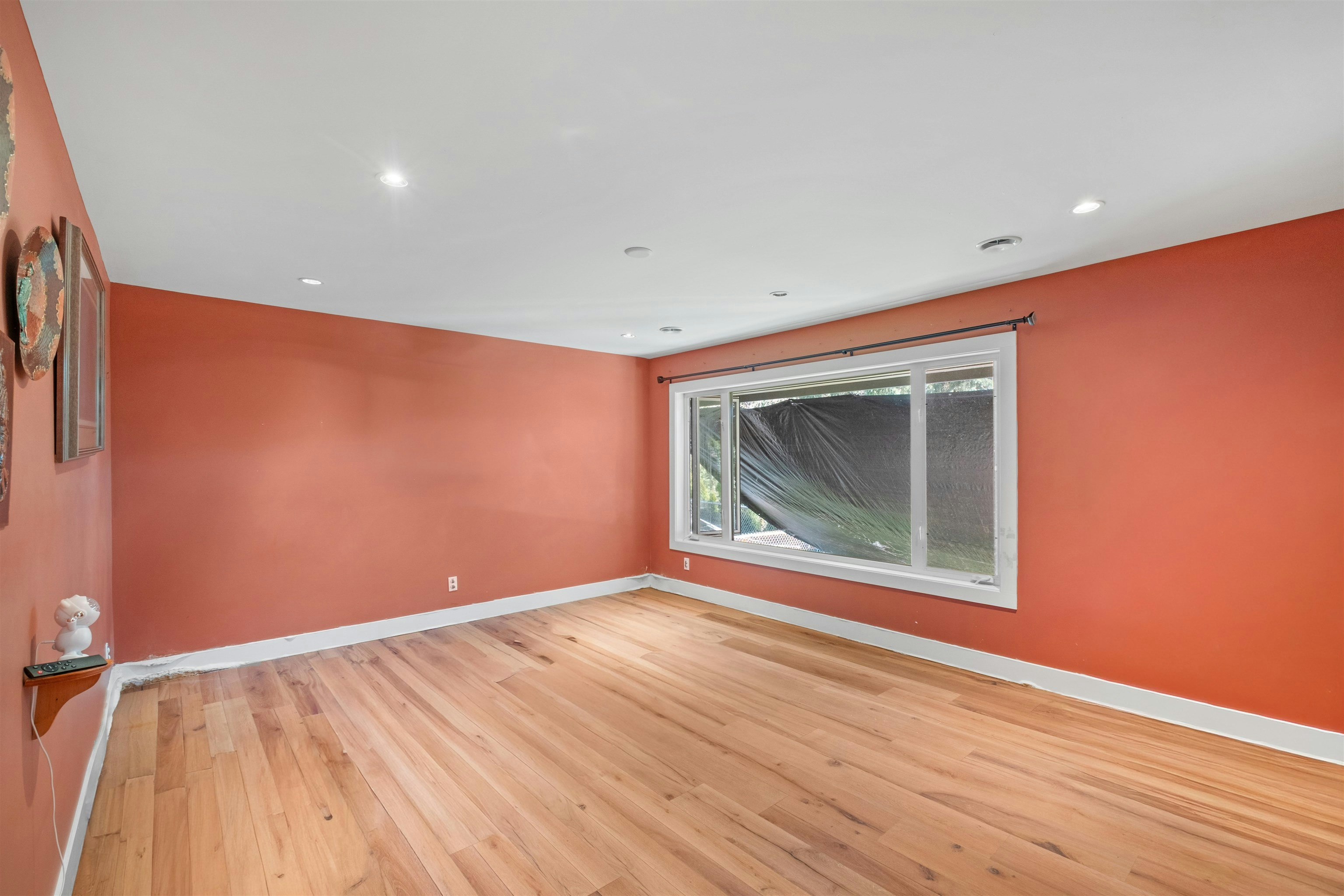 1329 Appin Road, North Vancouver, BC, V7J 2T4 - 6