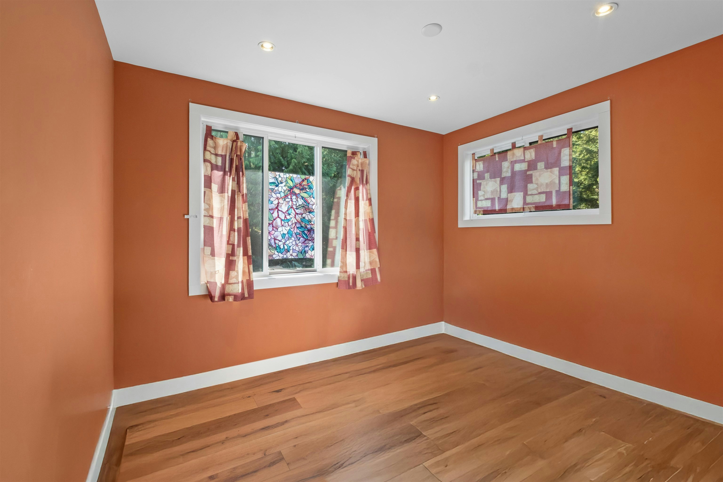 1329 Appin Road, North Vancouver, BC, V7J 2T4 - 12