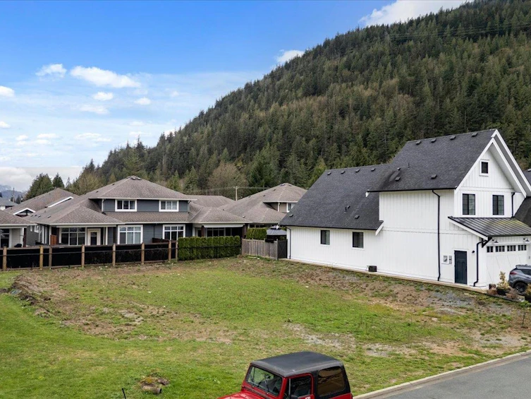 630 Schooner Place, Harrison Hot Springs, BC, V0M 1K0 - 2