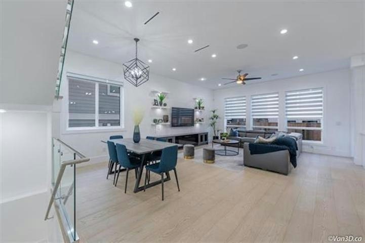 16759 18 Avenue - 4
