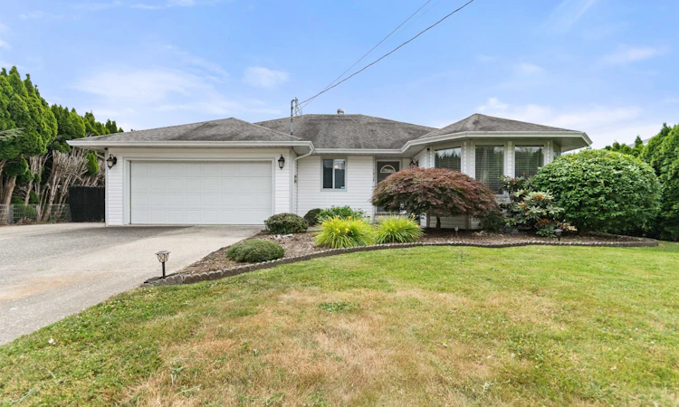 1636 Agassiz Rosedale No 9 Highway