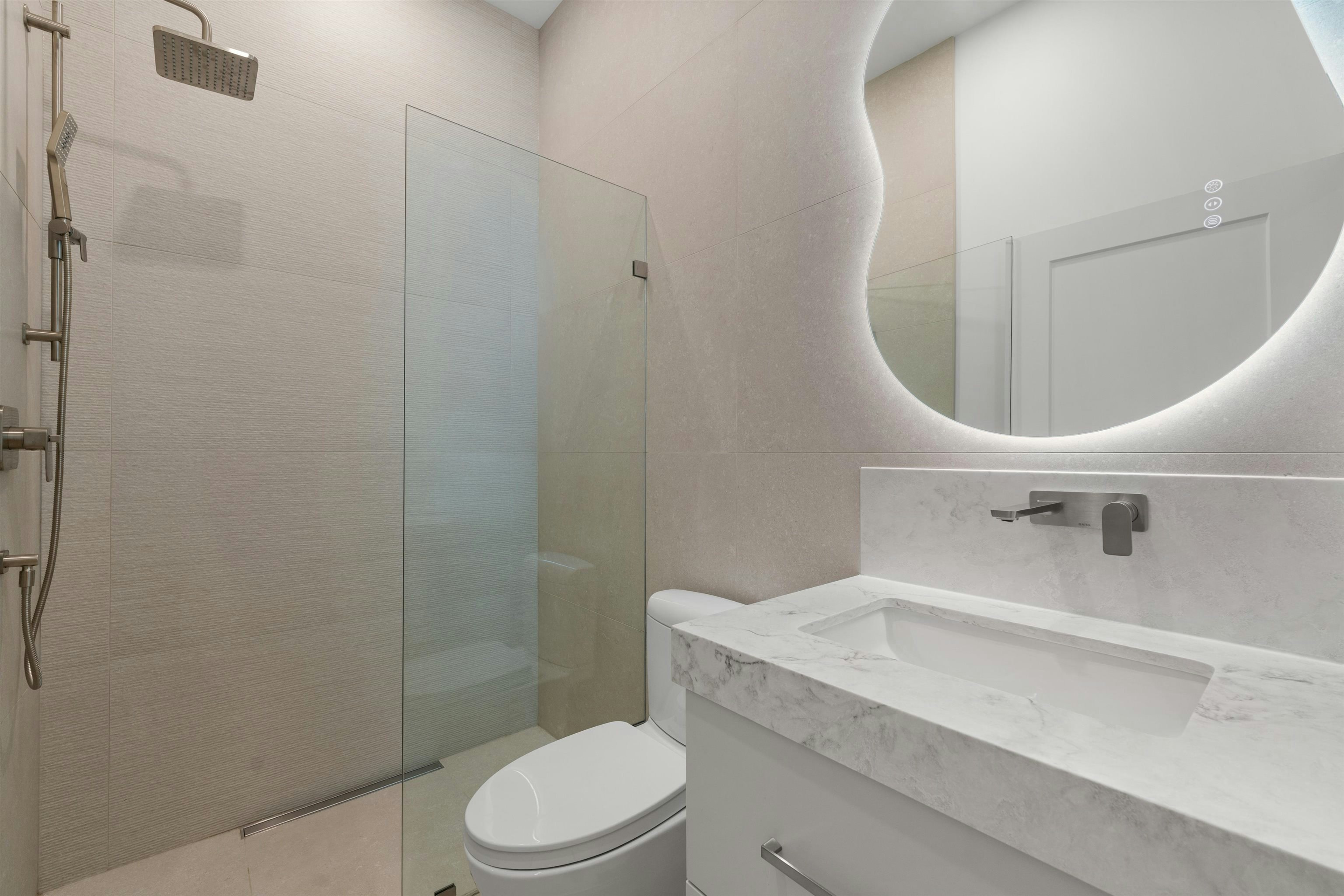 1605 E 21st Avenue, Vancouver, BC, V5N 3V8 - 17