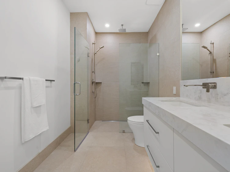 1605 E 21st Avenue, Vancouver, BC, V5N 3V8 - 22