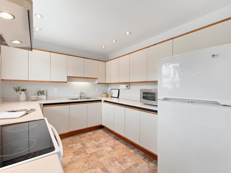 836 Roche Point Drive, North Vancouver, BC, V7H 2T9 - 7