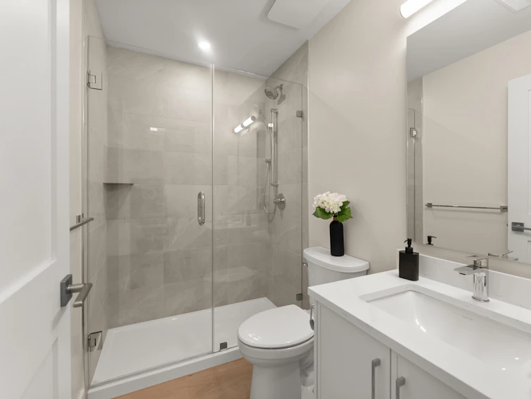 11960 4th Avenue, Richmond, BC, V7E 3H8 - 17