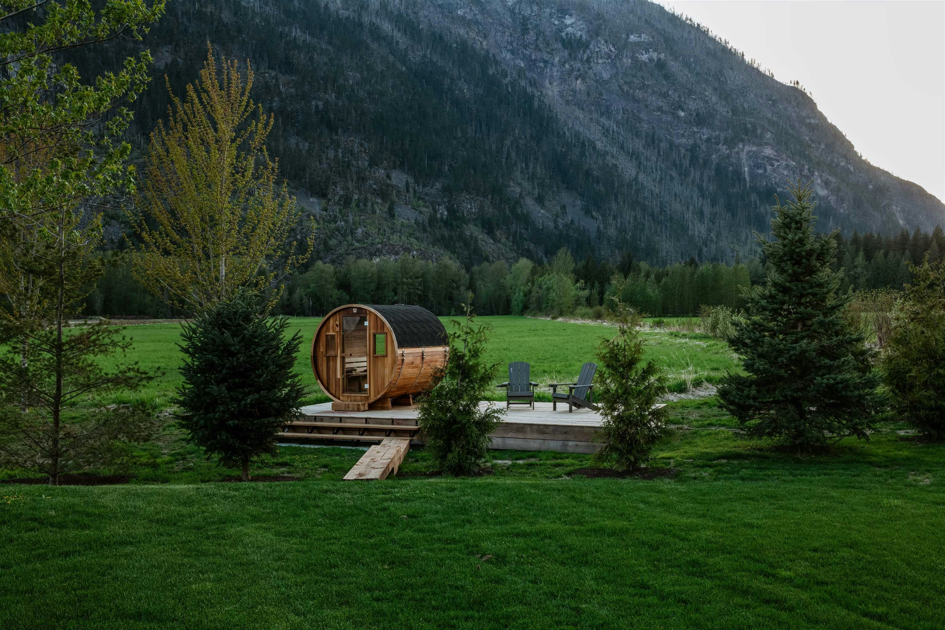 9209 Pemberton Meadows Road, Pemberton, BC, V0N 2L0 - 3