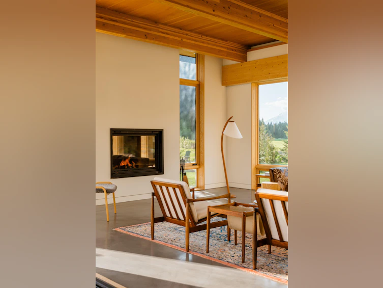 9209 Pemberton Meadows Road, Pemberton, BC, V0N 2L0 - 10