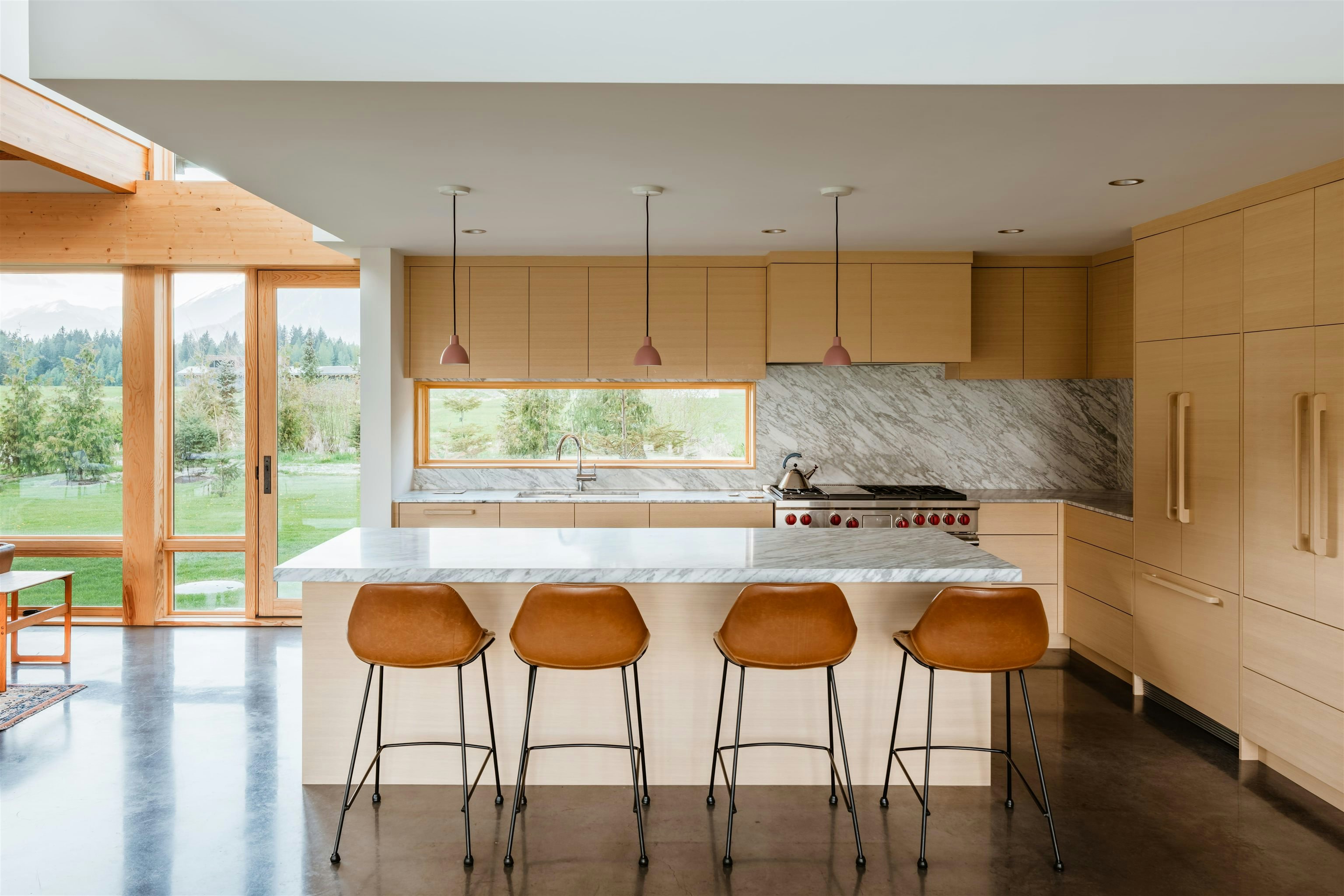 9209 Pemberton Meadows Road, Pemberton, BC, V0N 2L0 - 18