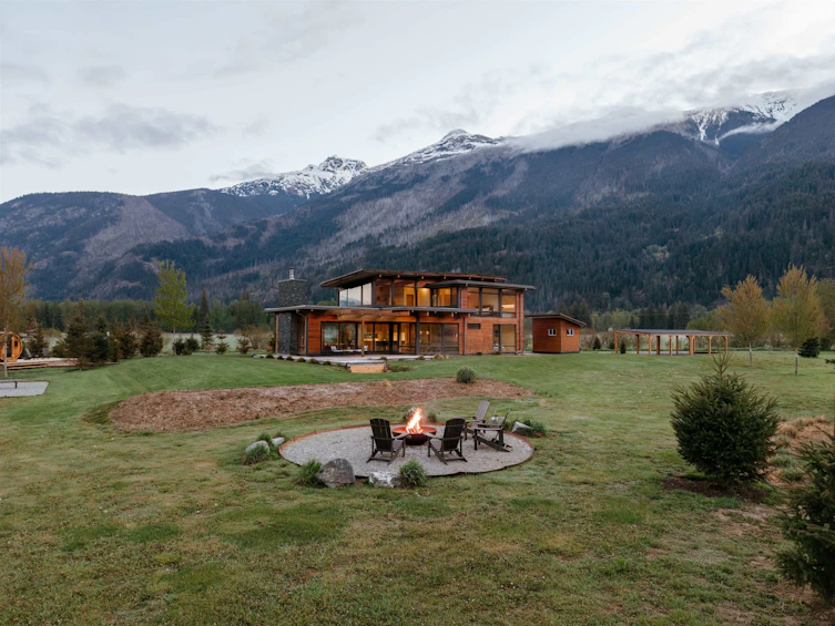 9209 Pemberton Meadows Road, Pemberton, BC, V0N 2L0 - 34