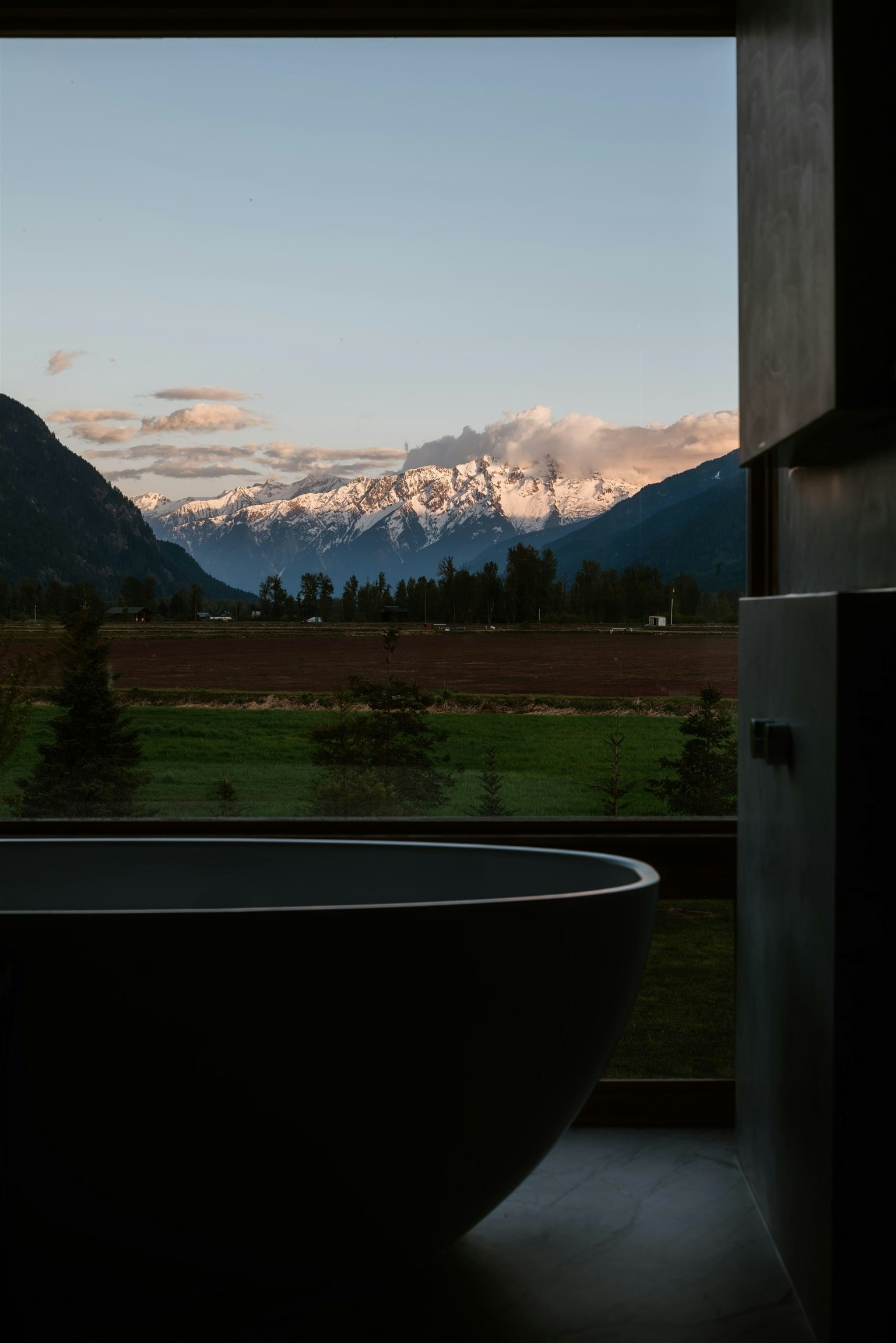 9209 Pemberton Meadows Road, Pemberton, BC, V0N 2L0 - 24