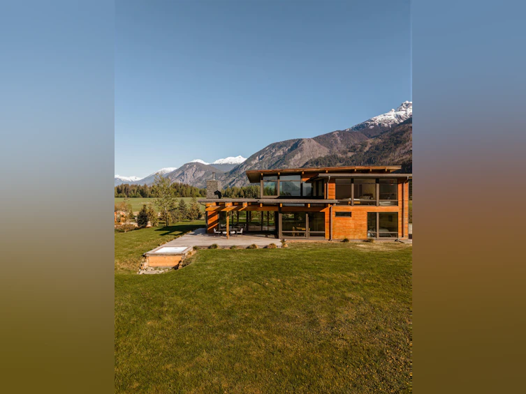 9209 Pemberton Meadows Road, Pemberton, BC, V0N 2L0 - 35