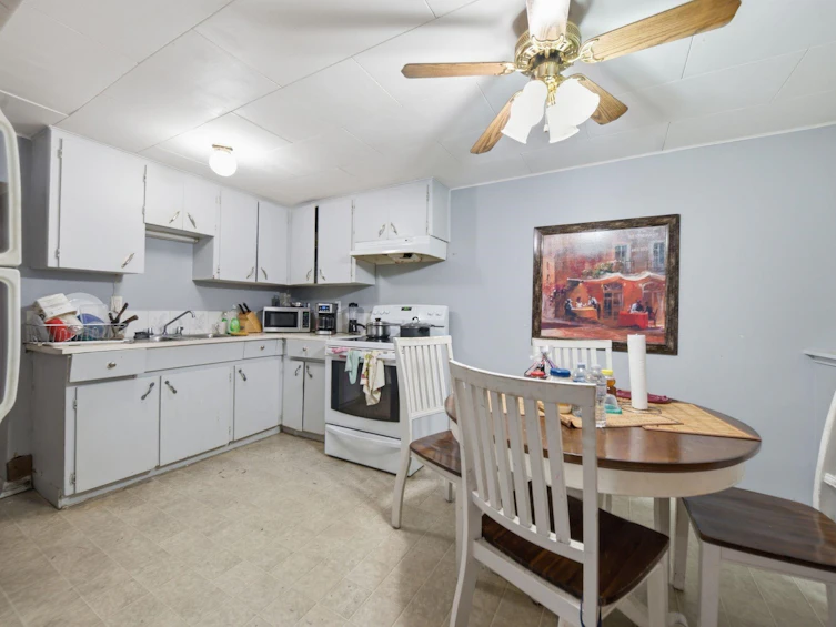 12222 100 Avenue, Surrey, BC, V3V 2X1 - 26