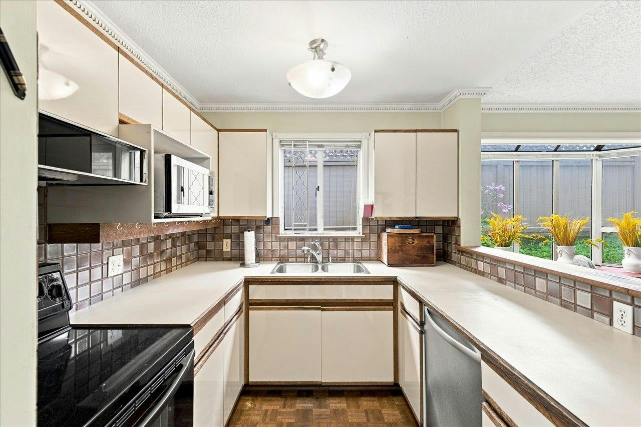 1-1176 W 15th Avenue, Vancouver, BC, V6H 1R8 - 11